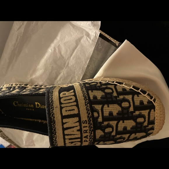 Dior espadrilles brand new still in box & plastic - Picture 3 of 5